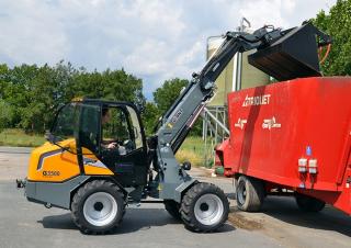 व्हील लोडर Giant G3500 Tele
