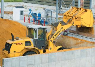 व्हील लोडर New Holland W170B TC