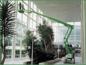 आर्टिकुलेटिंग बूम लिफ्ट व्हील्ड आर्टिकुलेटिंग बूम लिफ्ट Niftylift HR 15 N