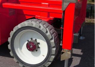 सिज़र लिफ्ट व्हील्ड सिज़र लिफ्ट PB PB S225-24DS 4x4