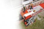 सिज़र लिफ्ट व्हील्ड सिज़र लिफ्ट Skyjack SJ 9250