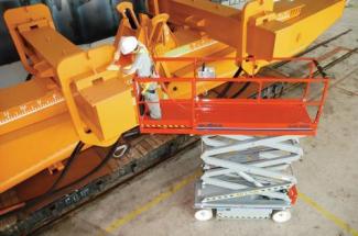 सिज़र लिफ्ट व्हील्ड सिज़र लिफ्ट Skyjack SJ III 3220