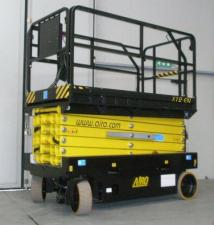 सिज़र लिफ्ट व्हील्ड सिज़र लिफ्ट AIRO X 12 EW
