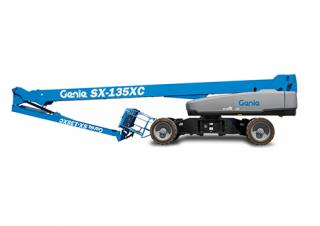 टेलीस्कोपिक बूम लिफ्ट व्हील्ड टेलीस्कोपिक बूम लिफ्ट Genie SX-135 XC