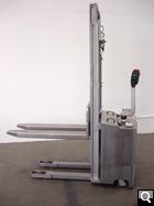 पैलेट स्टेकर वॉकी स्टेकर Baka EGV 1200-32 Inox