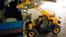यार्ड लोडर JCB 527-58 AGRI