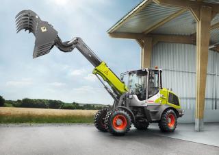 यार्ड लोडर Claas Torion 738 T Sinus
