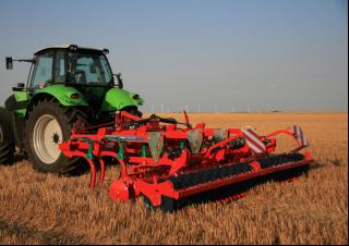 कल्टीवेटर Kverneland CLC Evo 500 F