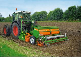 कल्टीवेटर Amazone KX 3000