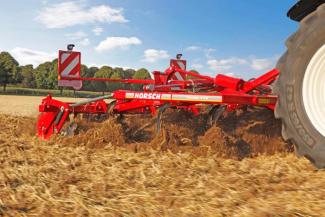 कल्टीवेटर Horsch Terrano 4 FX