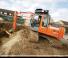 क्रॉलर एक्सकेवेटर Hitachi ZX 130 LCN