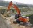 क्रॉलर एक्सकेवेटर Hitachi ZX 250 LC-3