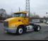 ट्रक ट्रक ट्रैक्टर - ट्रैक्टर यूनिट Mack VISION CA65 Conventional CXN602 AC-460P ASET 4x2