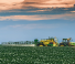 ट्रेल्ड फील्ड स्प्रेयर John Deere M944i