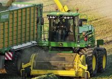 2WD फोरेज हार्वेस्टर John Deere 7450