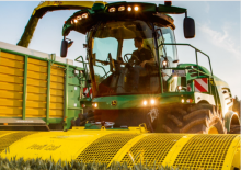 4WD फोरेज हार्वेस्टर John Deere 8800