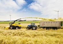 4WD फोरेज हार्वेस्टर New Holland FR 700
