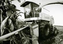 4WD फोरेज हार्वेस्टर Claas Jaguar 860