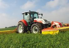 4WD ट्रैक्टर Steyr 4105 Kompakt Basis