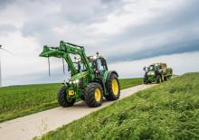 4WD ट्रैक्टर John Deere 6110M 