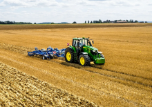 4WD ट्रैक्टर John Deere 6M 250  