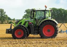 4WD ट्रैक्टर Fendt 724 Vario Profi