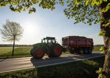 4WD ट्रैक्टर Fendt 826 Vario Profi 