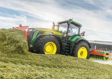 4WD ट्रैक्टर John Deere 8R 440  