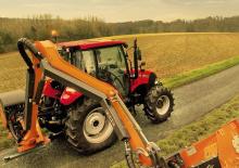 4WD ट्रैक्टर Case IH Farmall 85 C Basis