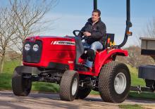 4WD ट्रैक्टर Massey Ferguson MF 1532 MA