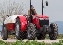 4WD ट्रैक्टर Massey Ferguson MF 2615 GE