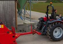 4WD ट्रैक्टर Massey Ferguson MF 3640 A