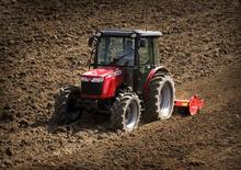 4WD ट्रैक्टर Massey Ferguson MF 3645 A