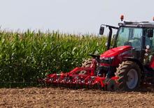 4WD ट्रैक्टर Massey Ferguson MF 5611 Dyna 6