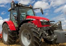 4WD ट्रैक्टर Massey Ferguson MF 5713 S