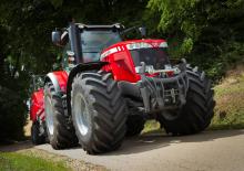 4WD ट्रैक्टर Massey Ferguson MF 8740 S