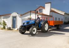 4WD ट्रैक्टर New Holland T 4.95 LP