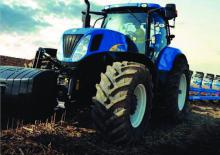 4WD ट्रैक्टर New Holland T 7040 (400)
