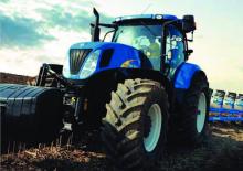 4WD ट्रैक्टर New Holland T 7050 (800)