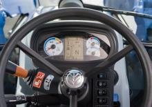 4WD ट्रैक्टर New Holland T5.120