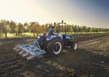 4WD ट्रैक्टर New Holland TD4.80 F