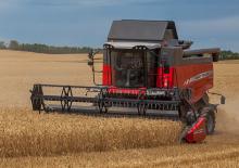 कंबाइन हार्वेस्टर Massey Ferguson Activa 7347S-MCS