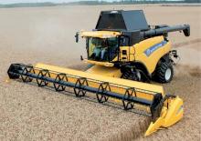 कंबाइन हार्वेस्टर New Holland CR 8070 SCR