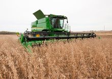 कंबाइन हार्वेस्टर John Deere S 660 i