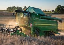 कंबाइन हार्वेस्टर John Deere W 540 i