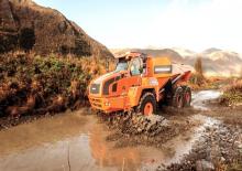 आर्टिकुलेटेड डंप ट्रक Doosan DA40