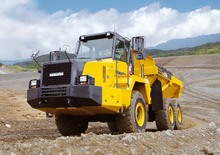 आर्टिकुलेटेड डंप ट्रक Komatsu HA250-1
