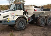 आर्टिकुलेटेड डंप ट्रक Terex TA 400