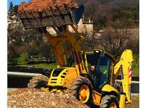 बैकहो लोडर Komatsu WB93S-8