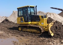 बुलडोजर Komatsu D37EX-22